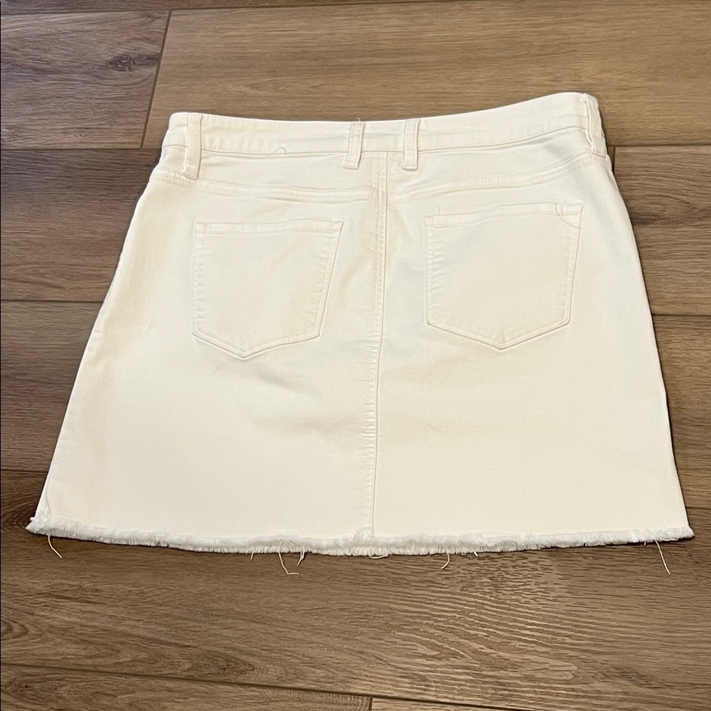 Tommy Bahama White Ella Twill Mini Jean/Denim Skirt Size 12 - Picture 12 of 16